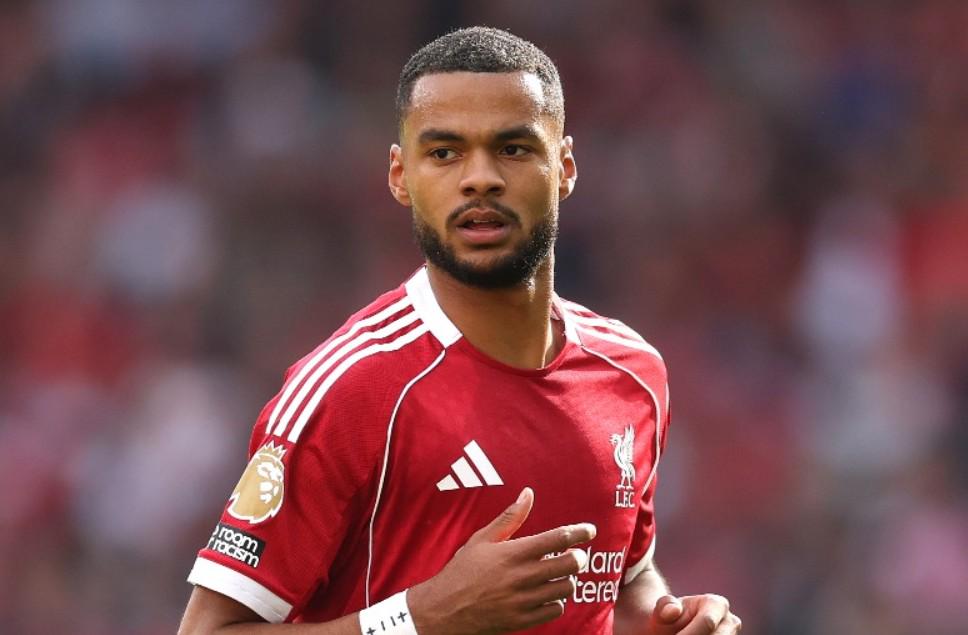 的俱乐部, 努涅斯离开, 然想要卫冕 的俱乐部, 努涅斯离开, 然想要卫冕